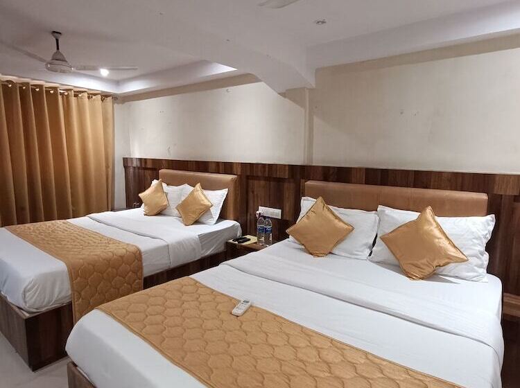 호텔 Rishi International