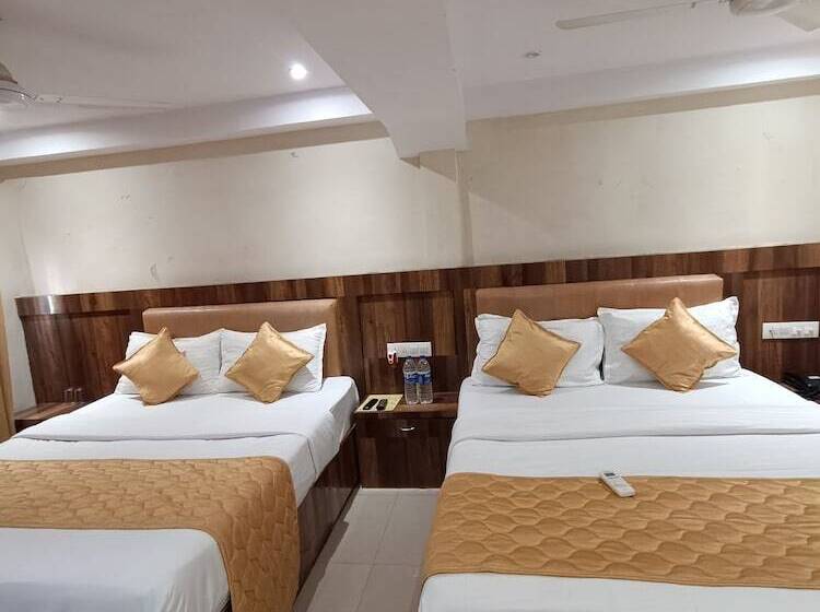 호텔 Rishi International