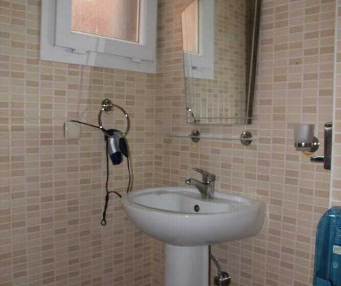 Отель Sevturinn