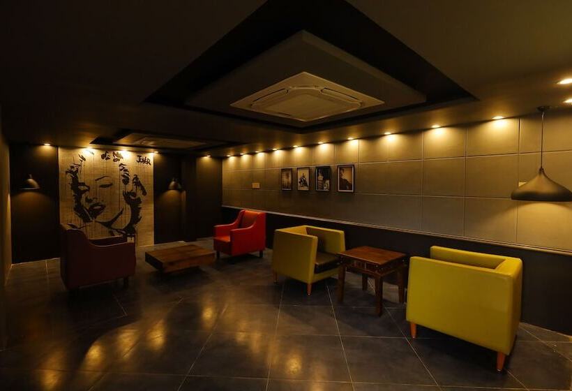 Kfour Apartment & Hotels Private Limited