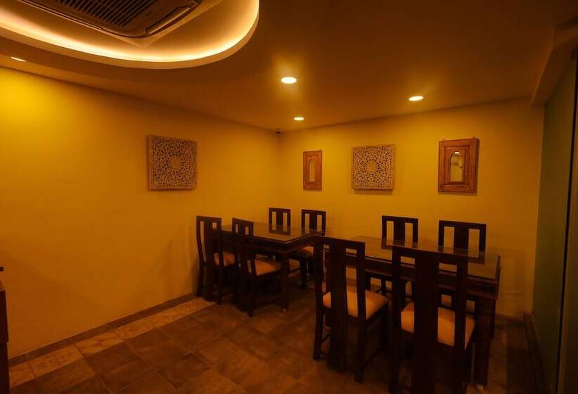 Kfour Apartment & Hotels Private Limited