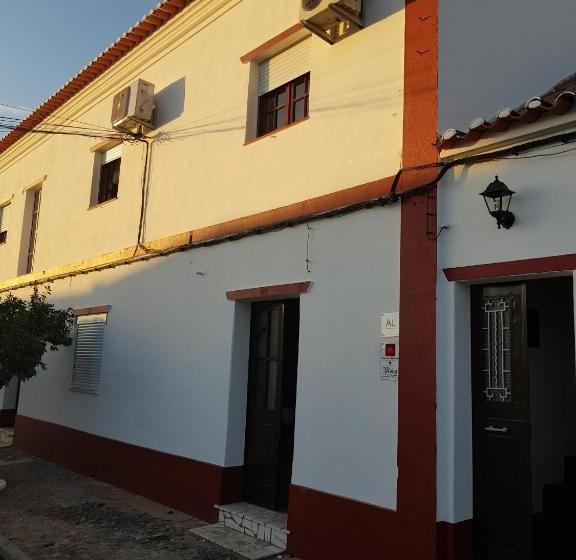 پانسیون Casa De Virgilio   Moira