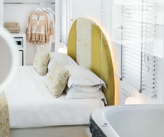 펜션 Emfasis Villa