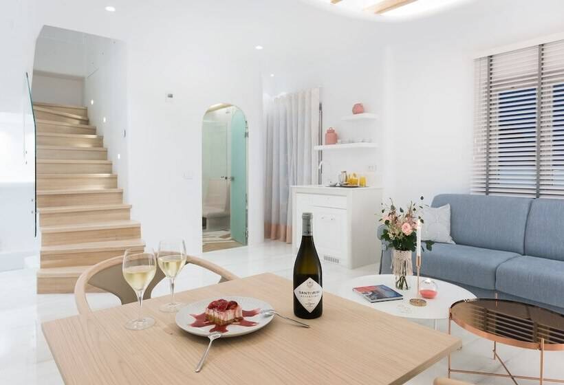 펜션 Emfasis Villa