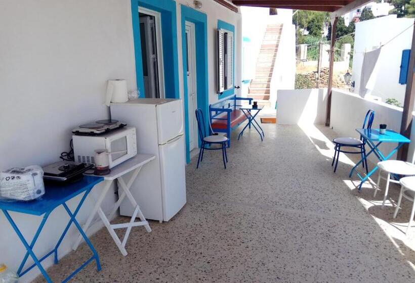 پانسیون Grandma Vasiliki Rooms To Let