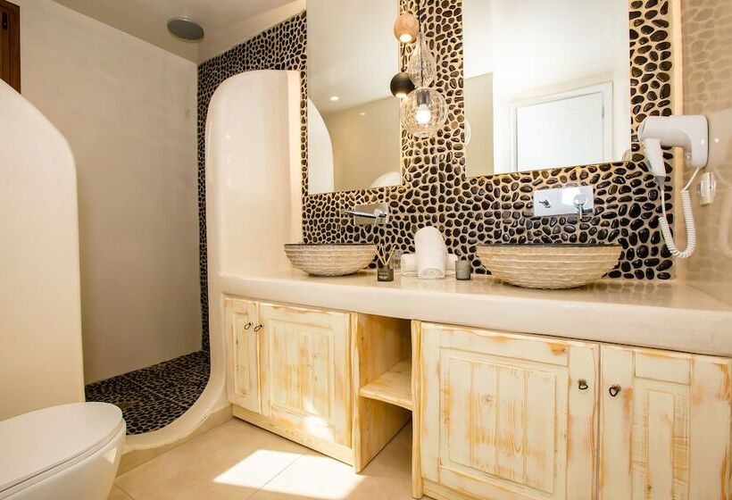 Perla Nera Suites