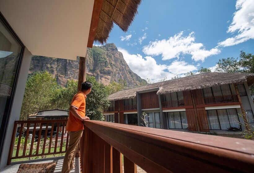 Zwekapin Valley Resort & Spa