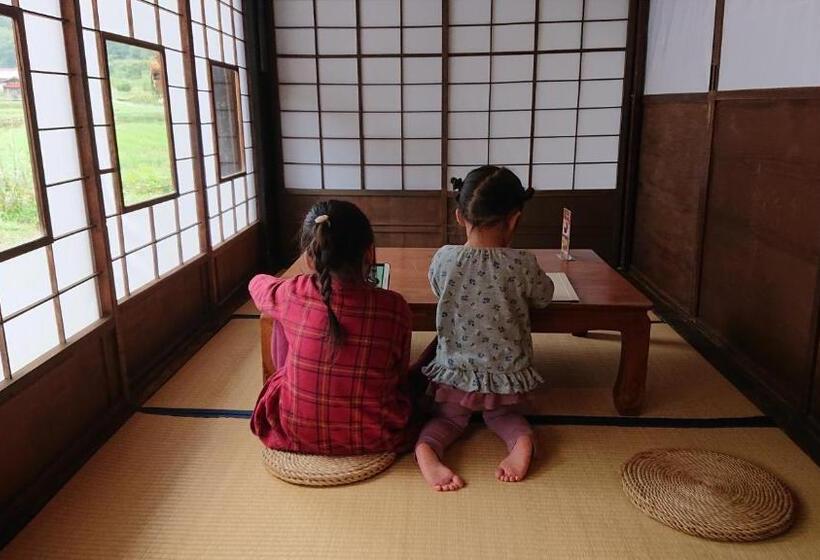 ベッドアンドブレックファースト むかしの暮らしを体験 古民家の宿 みのり家