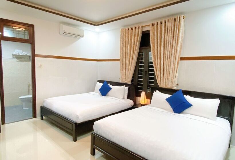 تختخواب و صبحانه Serenity Villa Hoi An