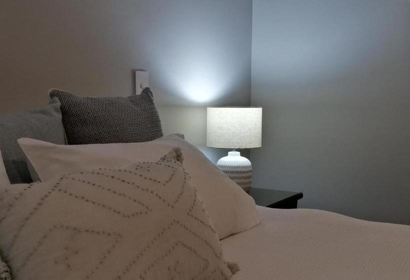 ベッドアンドブレックファースト Stay Taupo