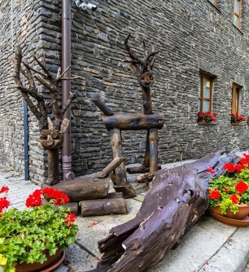 Отель 4 évszak Hegyi