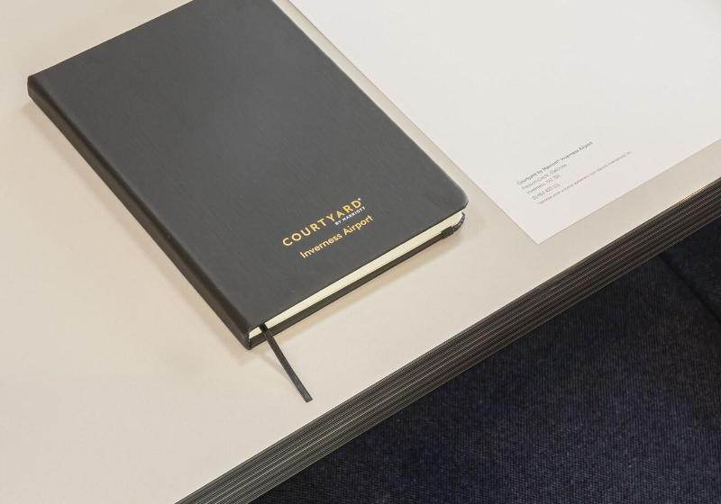 Отель Courtyard By Marriott Inverness Airport