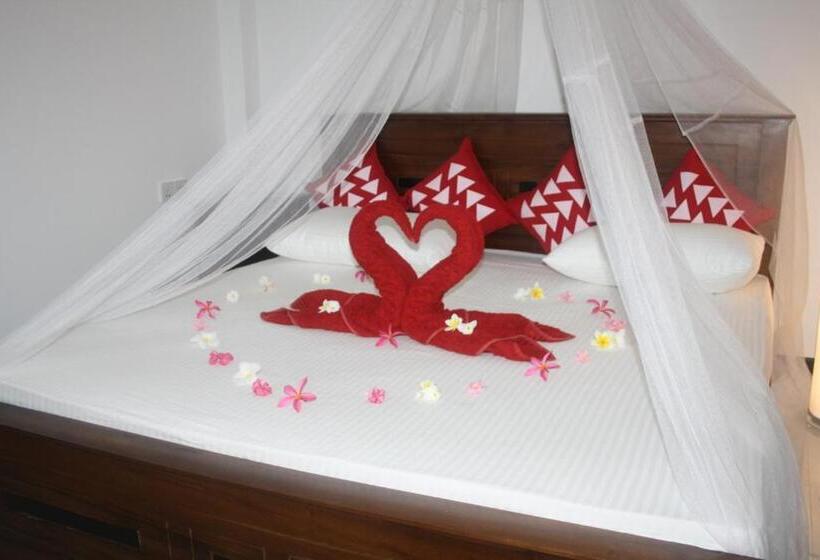 בית מלון כפרי Hidden Villa