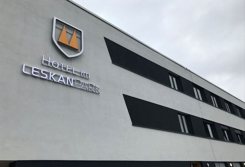 فندق Im Leskanpark
