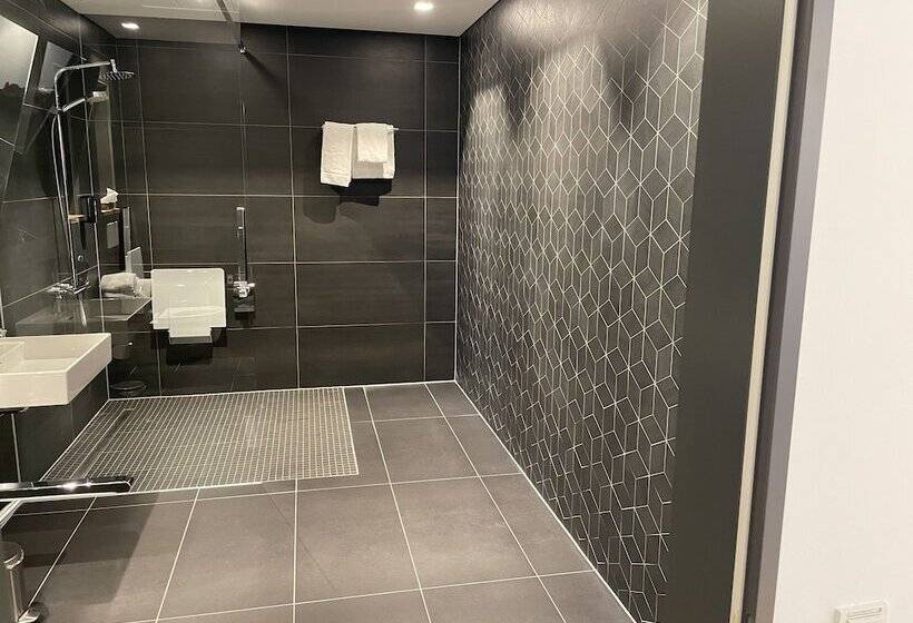 Отель Im Leskanpark