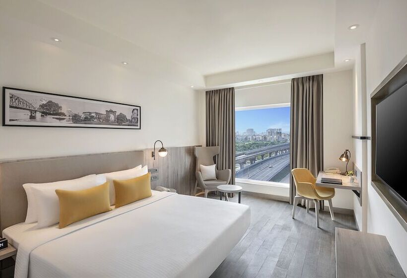 Отель Lemon Tree Premier New Town Kolkata