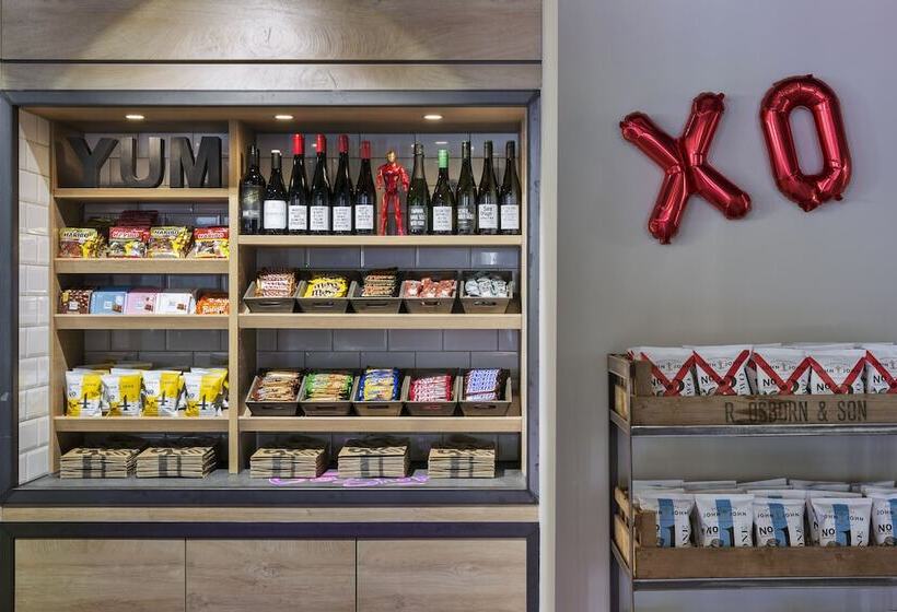 בית מלון כפרי Moxy Munich Ostbahnhof