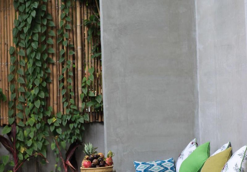 Sarina Hotel & Villa