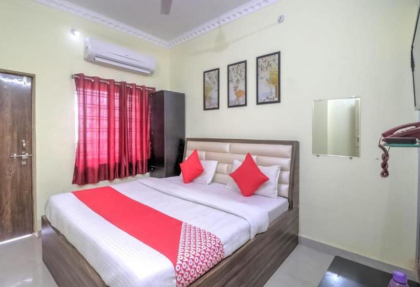 ホテル Spot On 49182  The Royal King Spot