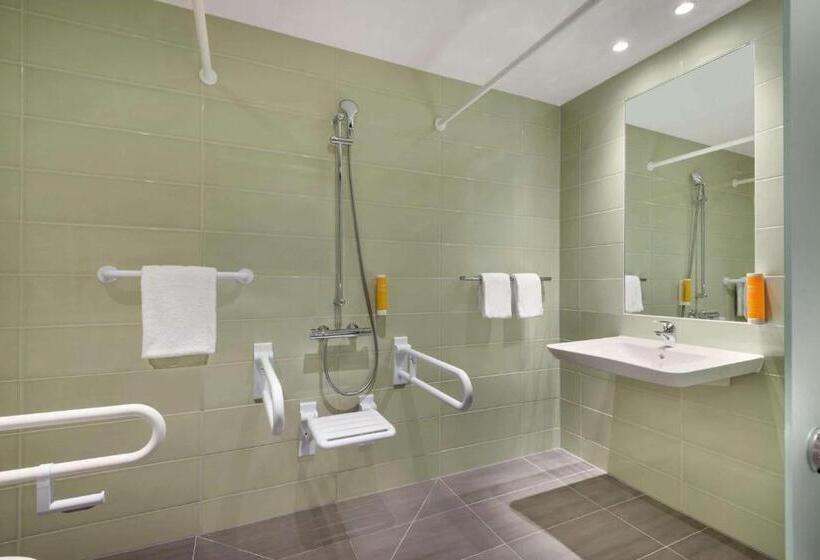 فندق Super 8 By Wyndham Mainz Zollhafen