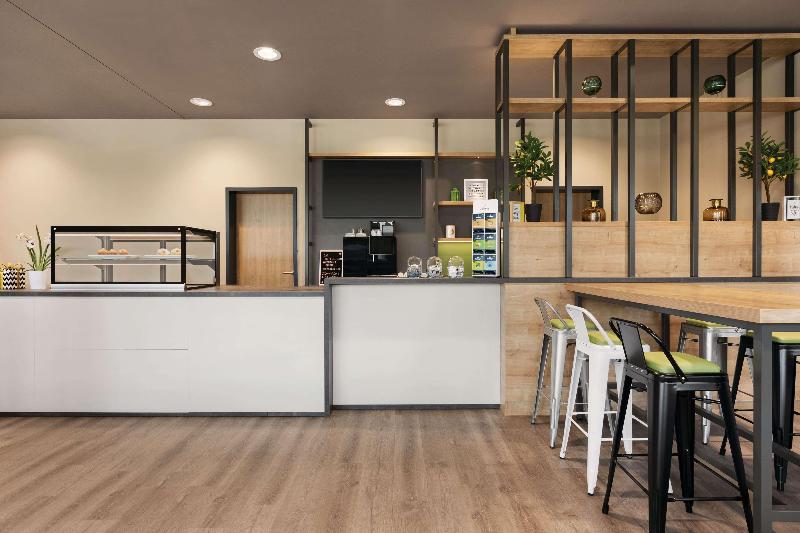 فندق Super 8 By Wyndham Mainz Zollhafen