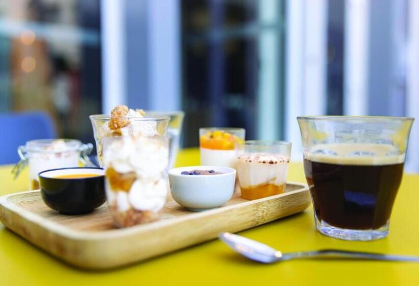 فندق The People   Tours