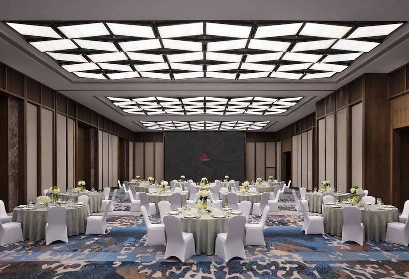 Xuzhou Marriott Hotel Lakeview
