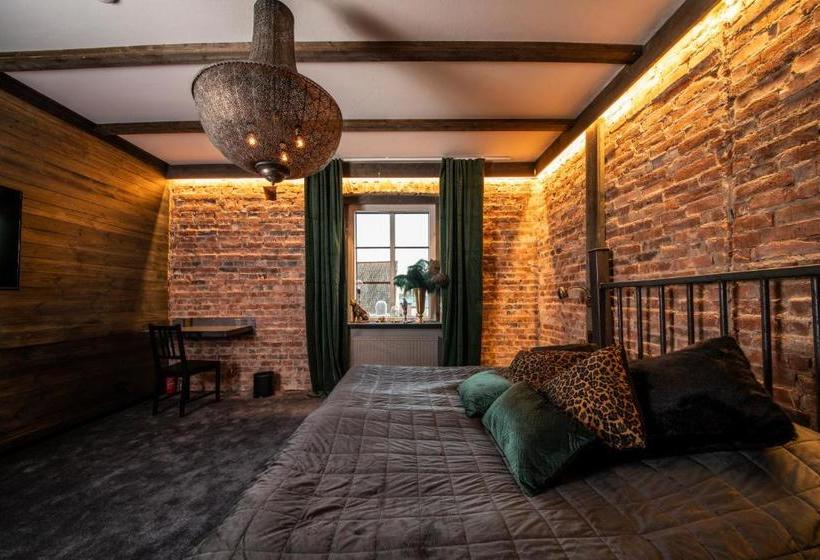 Kronan Bed & Breakfast