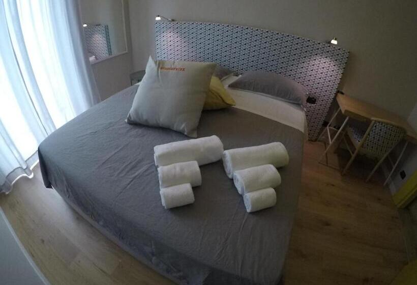 بنسيون Ace Rooms Vsg