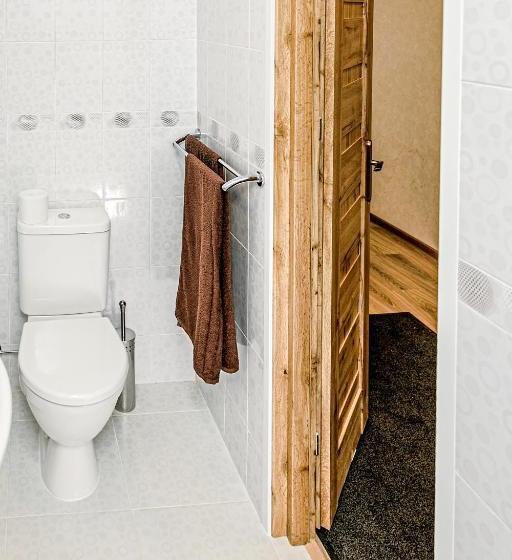 پانسیون Everena Guest House