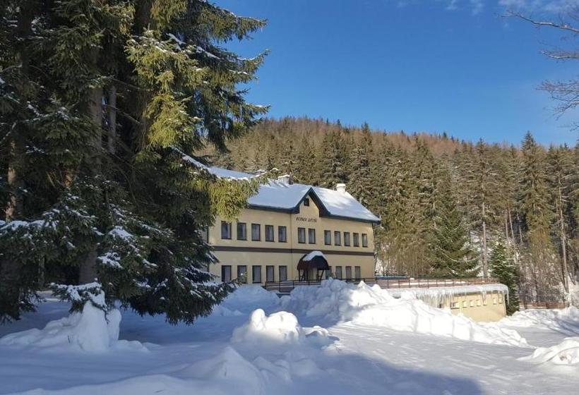 Пансион Rs Bernov Zátiší