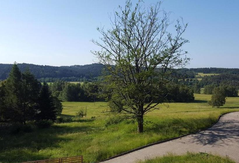 بنسيون Rs Bernov Zátiší