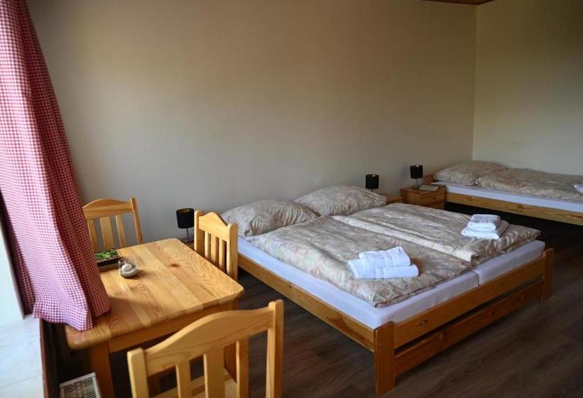 بنسيون Rs Bernov Zátiší