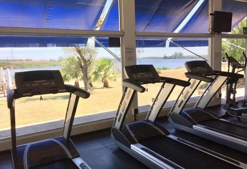 منتجع San Isidro