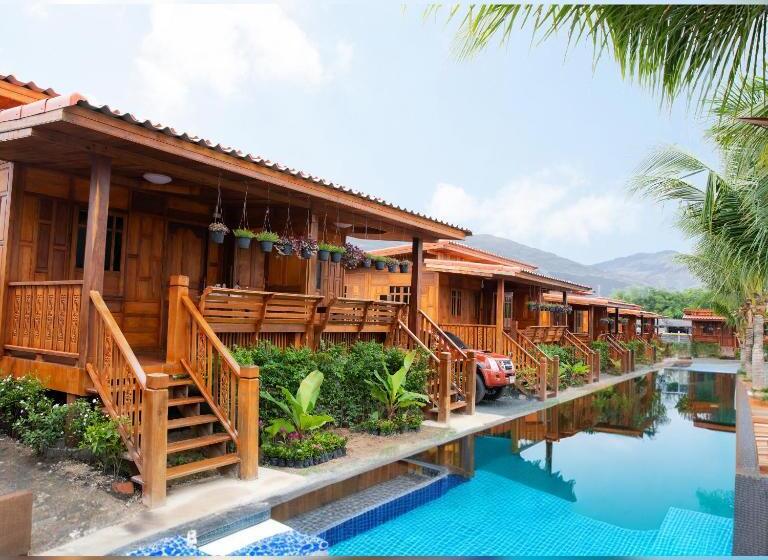 Scn Resort And Spa Rayong