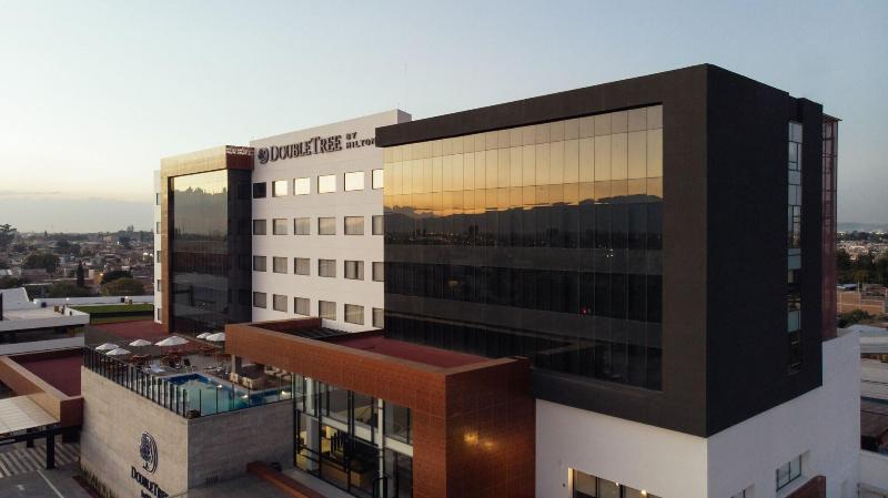 هتل Doubletree By Hilton Celaya
