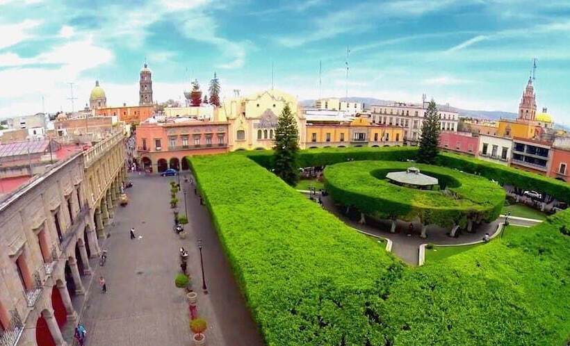 酒店 Doubletree By Hilton Celaya