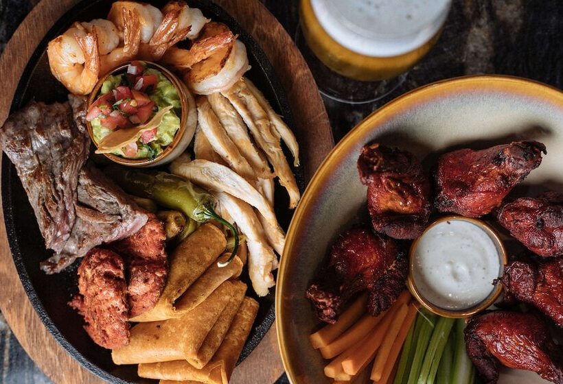 酒店 Doubletree By Hilton Celaya