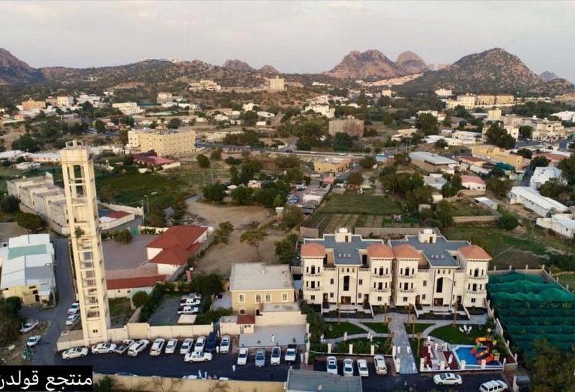 ホテル Golden White