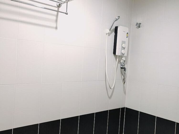 בית מלון כפרי Hkf