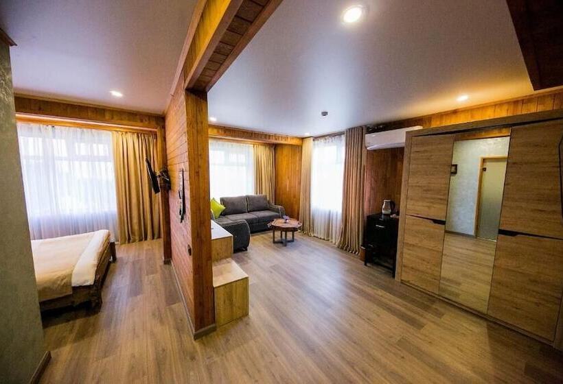 هتل Ethno Park Resort Bishkek2024