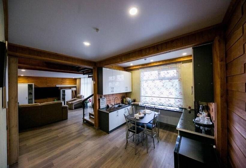 هتل Ethno Park Resort Bishkek2024