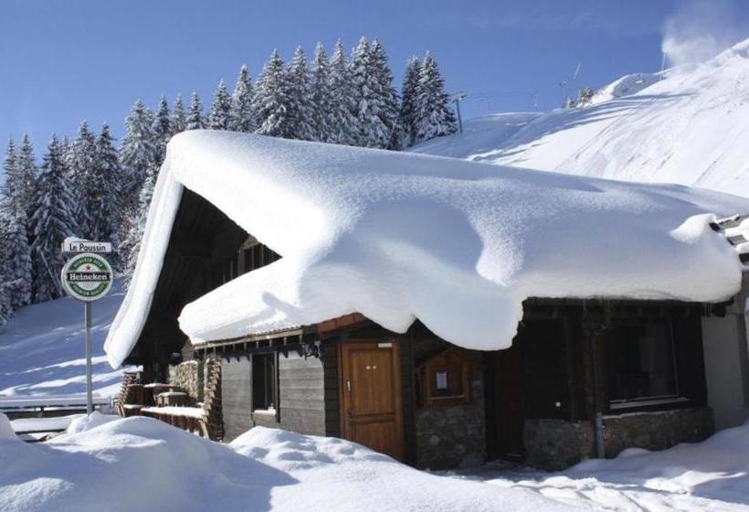 호텔 Hostel Le Poussin