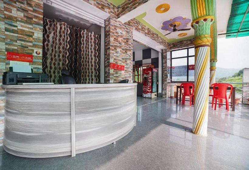 호텔 Oyo 46348 Lake Side Classic