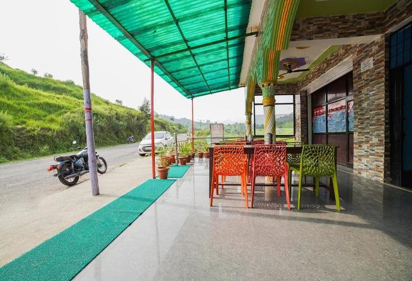 호텔 Oyo 46348 Lake Side Classic