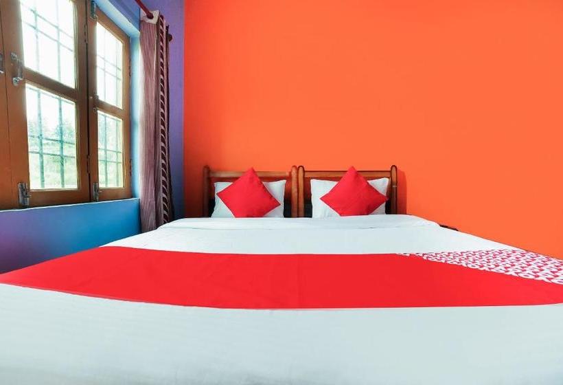 호텔 Oyo 46348 Lake Side Classic