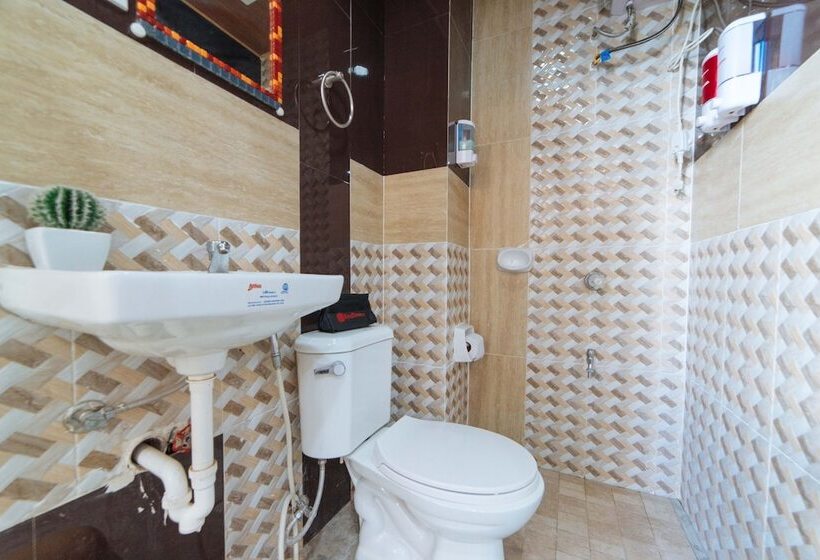 בית מלון כפרי Reddoorz@lawaan Roxas City