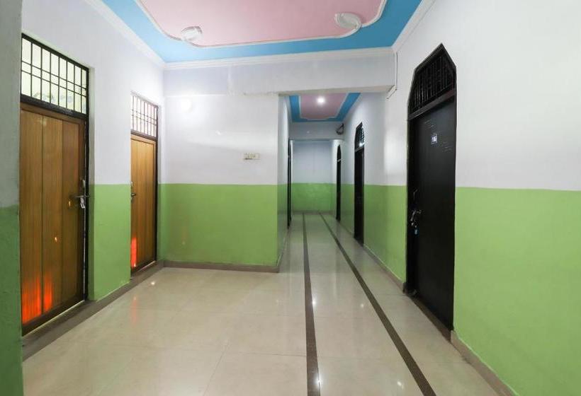 ホテル Spot On 46219 Satkar Guest House