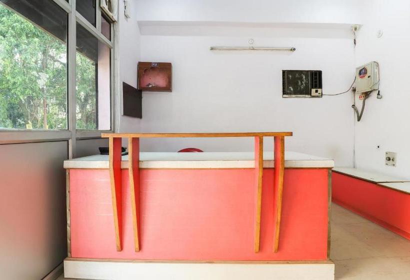 ホテル Spot On 46219 Satkar Guest House