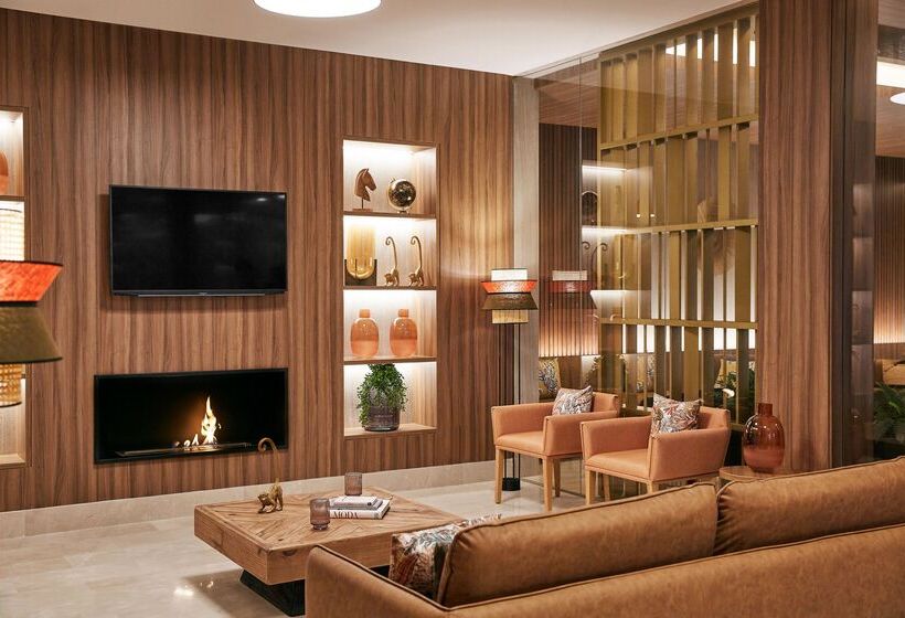 בית מלון כפרי Zafiro Palace Andratx